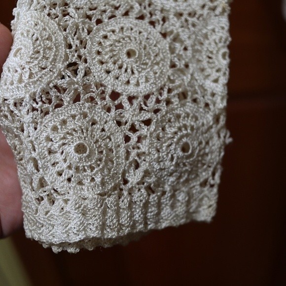 Vintage Red Peacock Hand Crochet White Lace Cardigan Cottagecore Boho Top LG - Picture 9 of 12